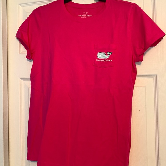 Vineyard Vines pink size small - Picture 1 of 3